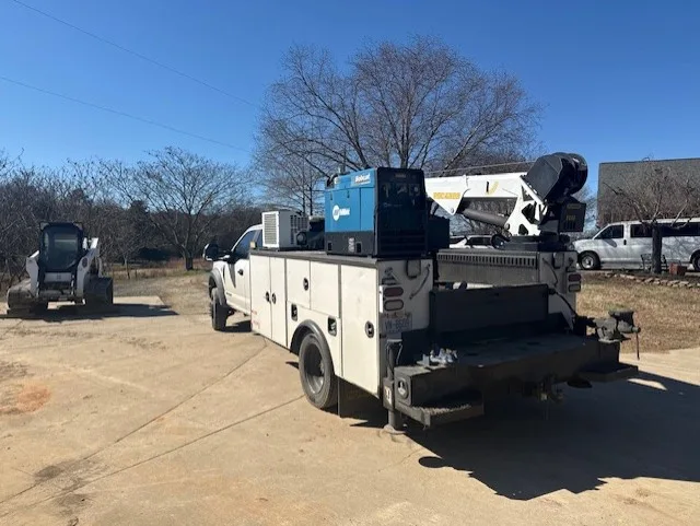 Emergency equipment repair on job site