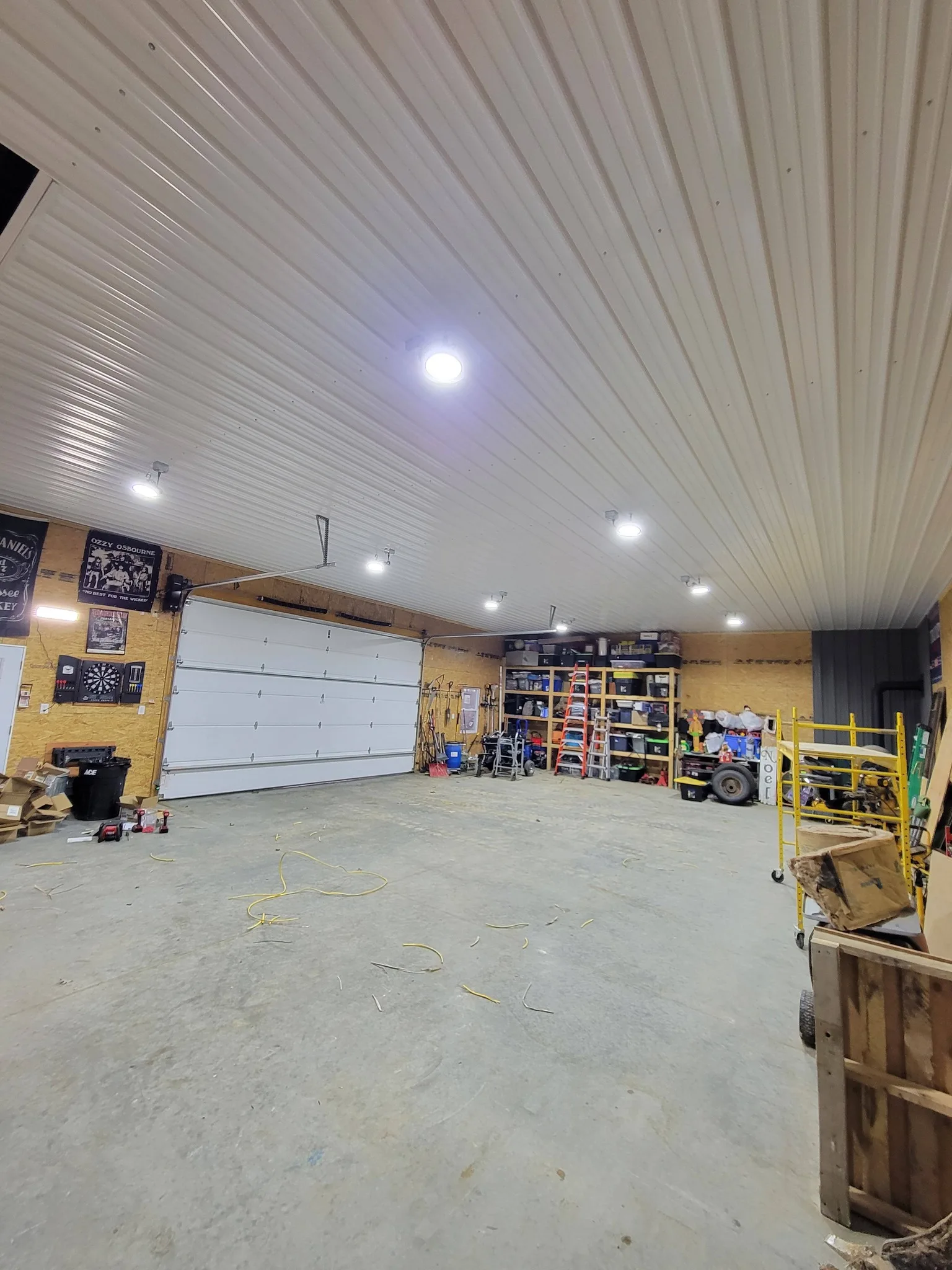 BBS Electric lighting installation work in a Quincy IL home