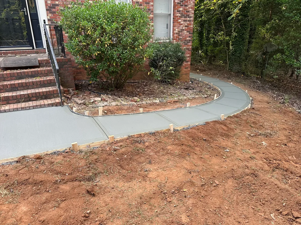 Sidewalk and Play Pad Concrete - Alpharetta, GA