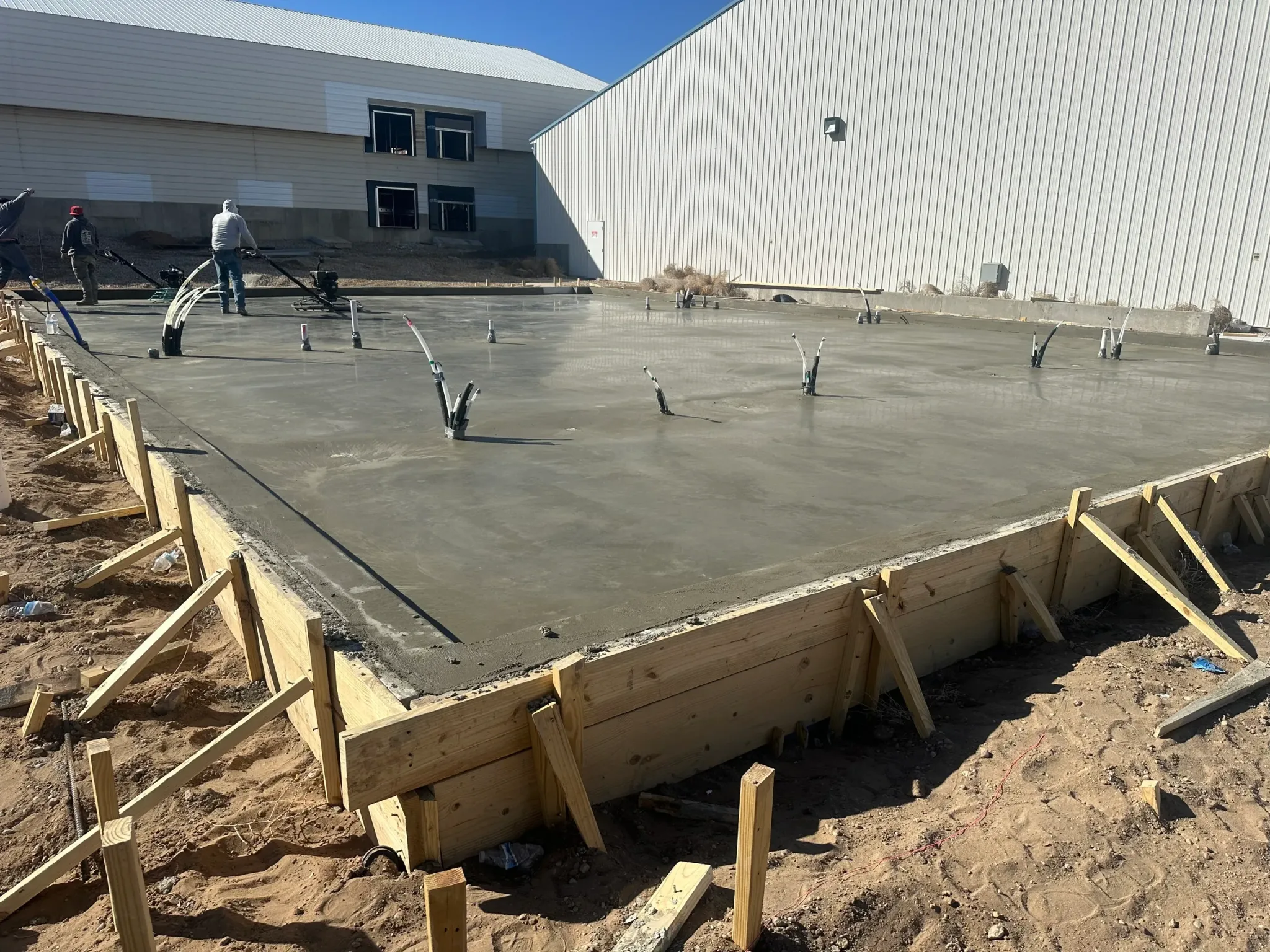 Retaining wall and hardscape installation